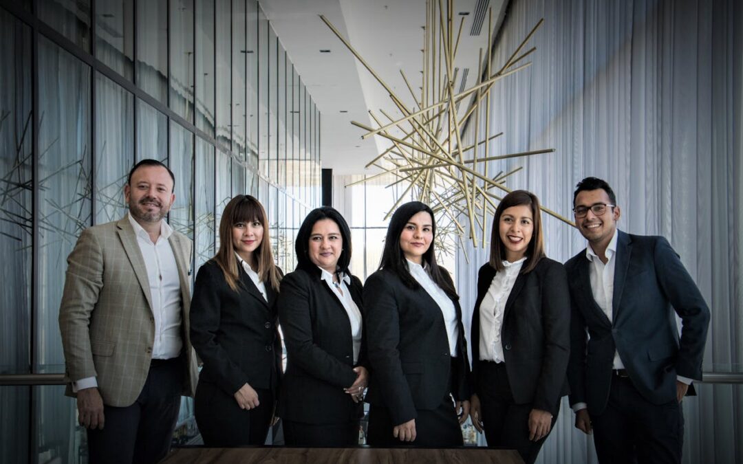 What Makes Some Real Estate Agents Advance Faster Than Others